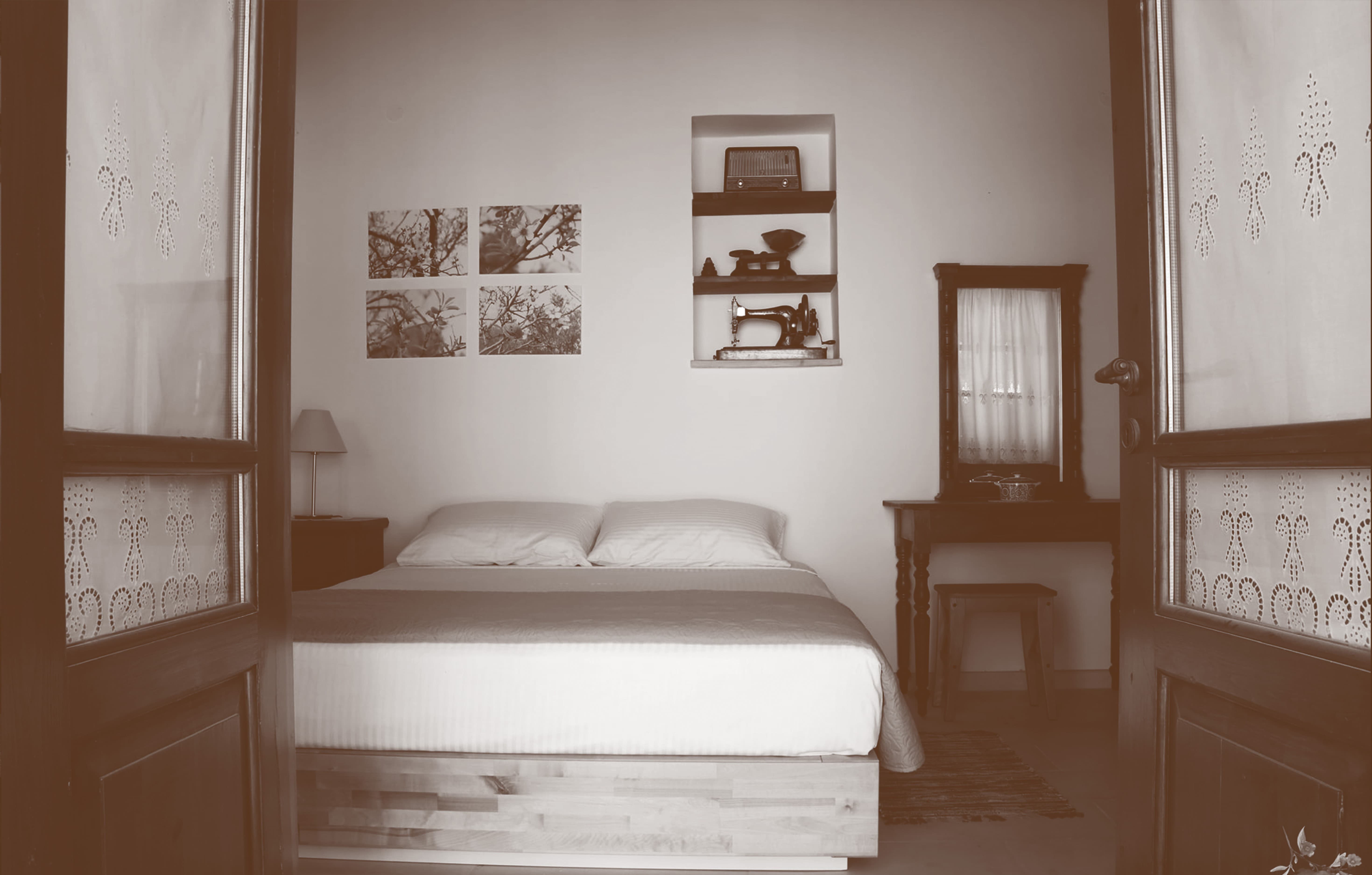 elia-room-4